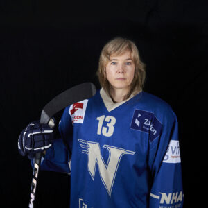 NHA_SWHL C_Laure Aeschimann #13 – attaquante