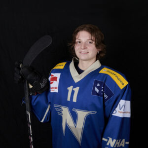 NHA_PFWL_Pauline Menoud #11 – attaquante