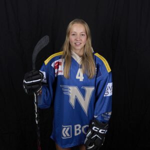 Norah Voirol, attaquante de la Neuchâtel Hockey Academy (PFWL)