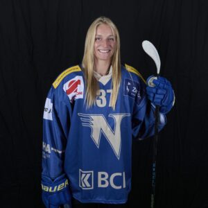 Joëlle Fiala, attaquante de la Neuchâtel Hockey Academy (PFWL)